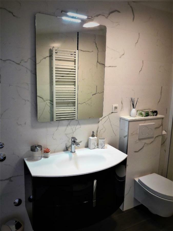 Apartments Ena Задар Екстериор снимка
