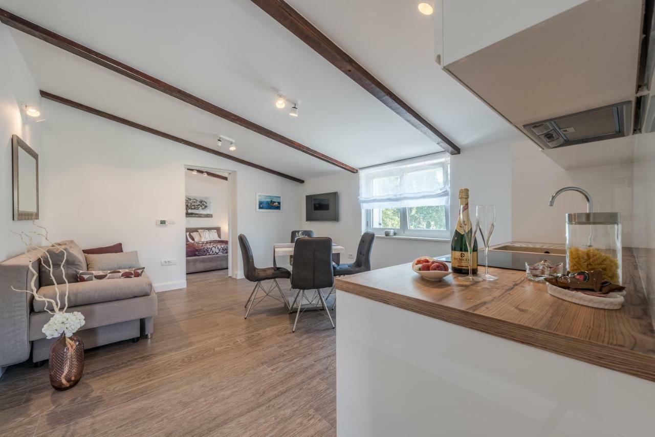 Apartments Ena Задар Екстериор снимка